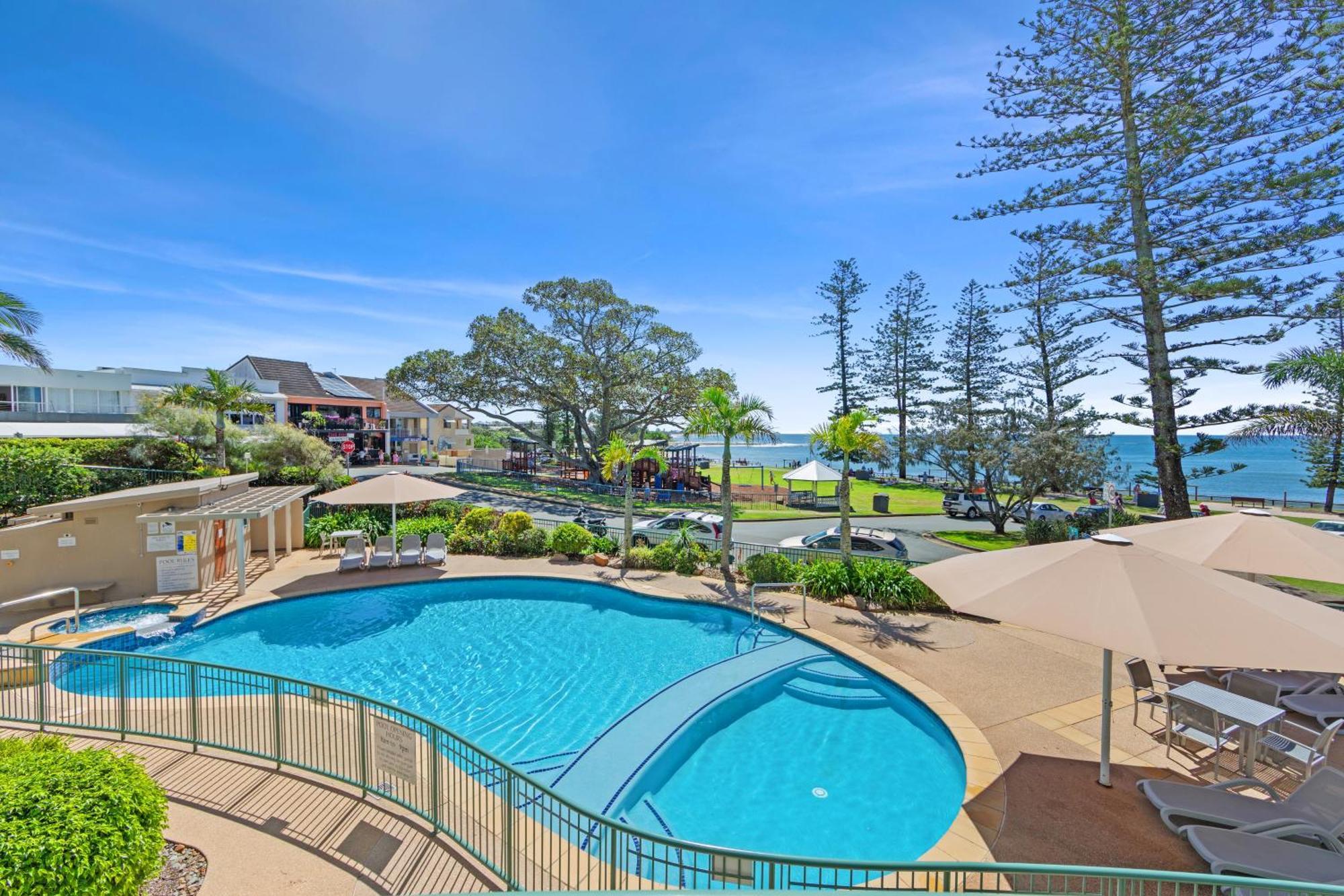 The Norfolks On Moffat Beach Caloundra Exterior foto
