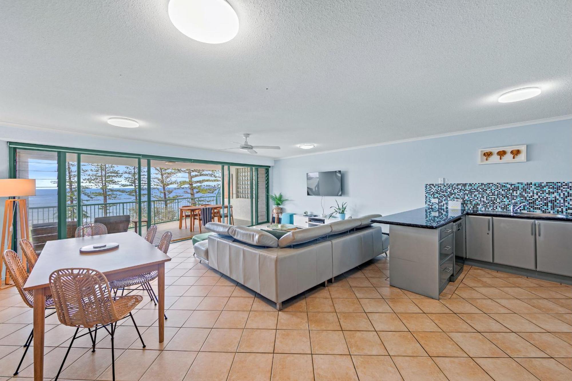 The Norfolks On Moffat Beach Caloundra Habitación foto