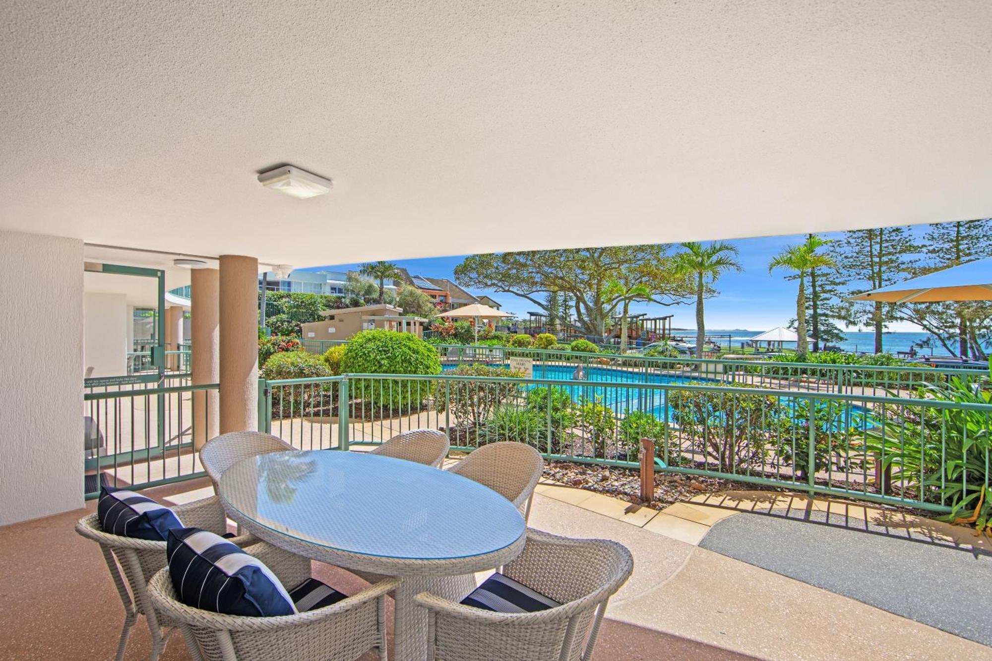 The Norfolks On Moffat Beach Caloundra Exterior foto